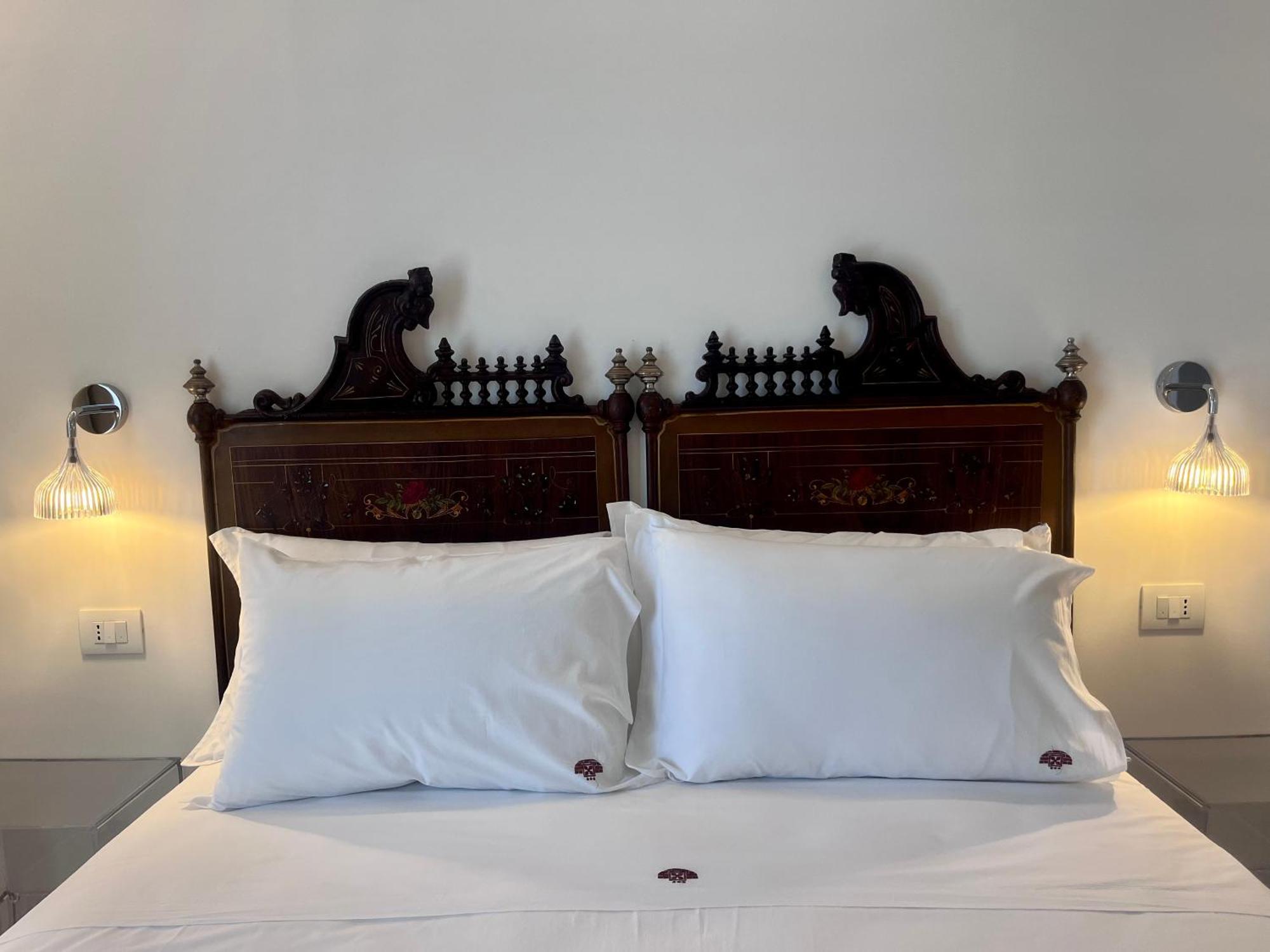 Ricordi Siciliani - Charme Rooms 산비토로카포 외부 사진
